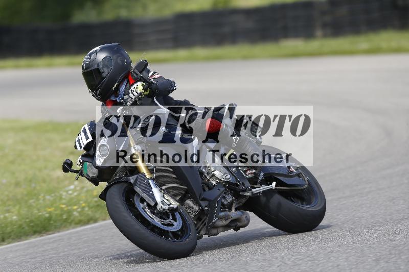 /15 13.05.2025 Max Racing ADR/Gruppe gruen/11-1